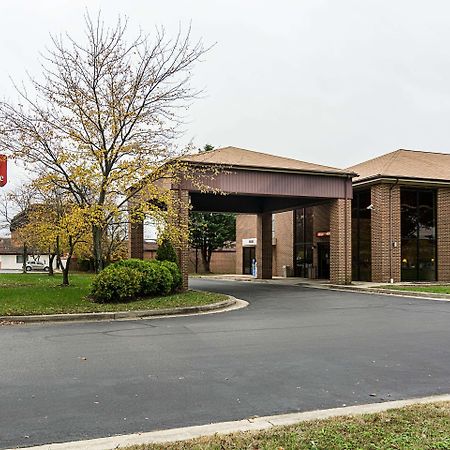 Econo Lodge Andrews Afb Clinton Exterior photo